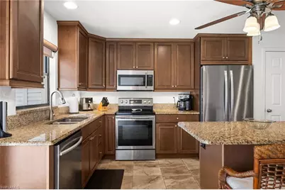 4803 SW Santa Barbara Ct #8, Cape Coral, FL 33914 - Photo 6