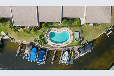 4803 SW Santa Barbara Ct #8, Cape Coral, FL 33914 - Photo 38