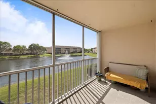 9660 Victoria Ln, Naples, FL 34109 - Photo 4