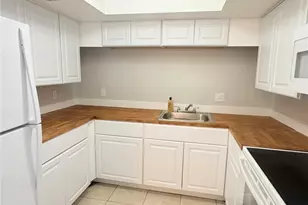 1830 Maravilla Ave, Fort Myers, FL 33901 - Photo 4