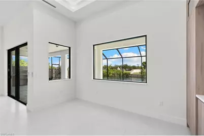 1516 NE 2nd Ter, Cape Coral, FL 33909 - Photo 32