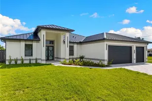 1516 NE 2nd Terrace, Cape Coral, FL 33909 - Photo 2