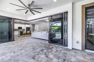 2202 NE 5th Terrace, Cape Coral, FL 33909 - Photo 32