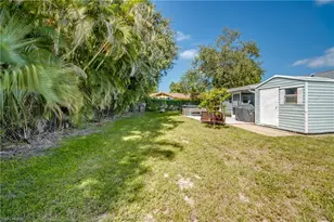 2912 Poinciana Dr, Naples, FL 34105 - Photo 42