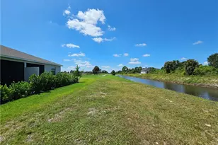 20503 Hazelnut Ct S, Lehigh Acres, FL 33936 - Photo 26