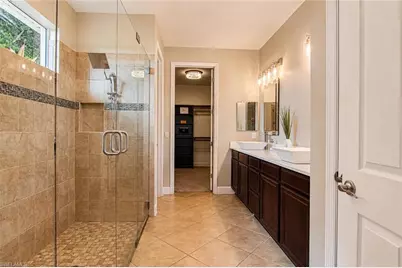 2705 Lambay Ct, Cape Coral, FL 33991 - Photo 10