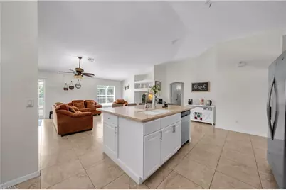 3818 SW 6th Pl, Cape Coral, FL 33914 - Photo 20