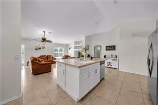 3818 SW 6th Pl, Cape Coral, FL 33914 - Photo 20