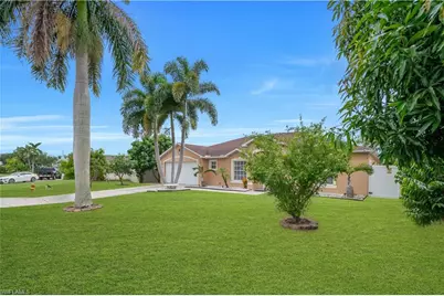 3818 SW 6th Pl, Cape Coral, FL 33914 - Photo 6