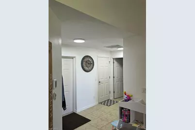 1812 SW 32nd St, Cape Coral, FL 33914 - Photo 4