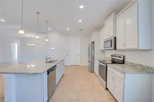 18217 Everson Miles Cir, North Fort Myers, FL 33917 - Photo 8
