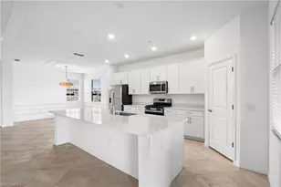 15194 Bluffton Ln, Punta Gorda, FL 33982 - Photo 8