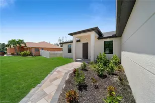 1122 NW 26th Ave, Cape Coral, FL 33993 - Photo 2