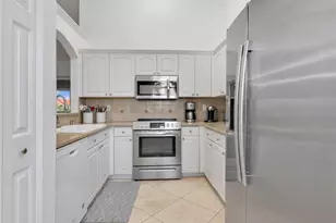 2535 Aspen Creek Ln, Naples, FL 34119 - Photo 18