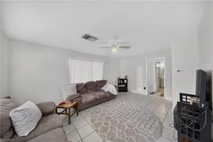 1306 SE 40th Terrace, Cape Coral, FL 33904 - Photo 6