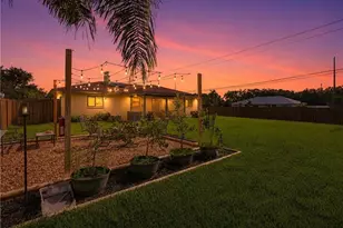 22 SW 13th Terrace, Cape Coral, FL 33991 - Photo 32