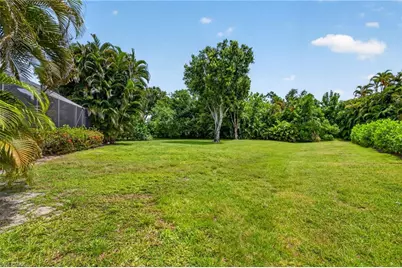 5710 Basswood Ct, Fort Myers, FL 33919 - Photo 36