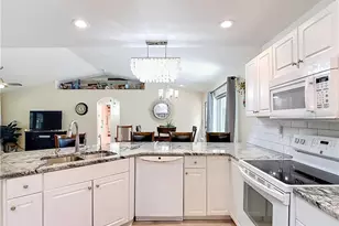 927 Franklin St E, Lehigh Acres, FL 33974 - Photo 26