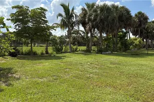 157 Shadow Lakes Dr, Lehigh Acres, FL 33974 - Photo 28