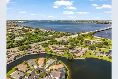9860 Mainsail Ct, Fort Myers, FL 33919 - Photo 26