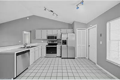 1325 SW 25th Ter, Cape Coral, FL 33914 - Photo 10