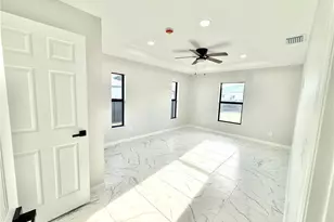 3006 NW Douglas Cir, Cape Coral, FL 33993 - Photo 10