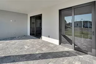 1306 Beth Ave N, Lehigh Acres, FL 33971 - Photo 38