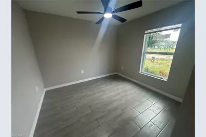 1017 NE 44th St, Cape Coral, FL 33909 - Photo 4