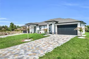 109/111 Harry Ave S, Lehigh Acres, FL 33973 - Photo 6