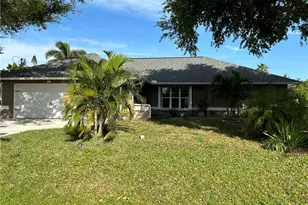 717 SE 10th Ave, Cape Coral, FL 33990 - Photo 1