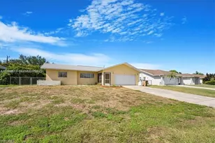 915 SE 20th St, Cape Coral, FL 33990 - Photo 20