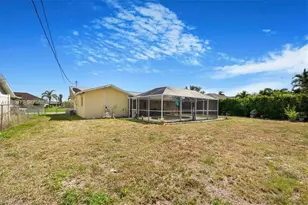915 SE 20th St, Cape Coral, FL 33990 - Photo 18