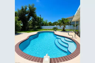 124 SE 27th St, Cape Coral, FL 33904 - Photo 22