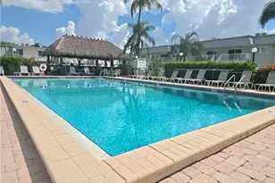 6777 Winkler Rd, Fort Myers, FL 33919 - Photo 32