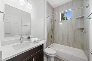 14105 Winchester Ct, Naples, FL 34114 - Photo 24