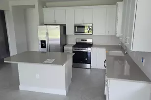 17373 Corsini Dr, Fort Myers, FL 33913 - Photo 4