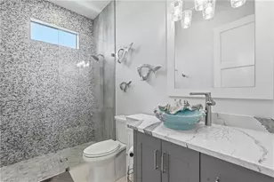 5710 Driftwood Pkwy, Cape Coral, FL 33904 - Photo 34