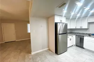 4906 Victoria Dr, Cape Coral, FL 33904 - Photo 8
