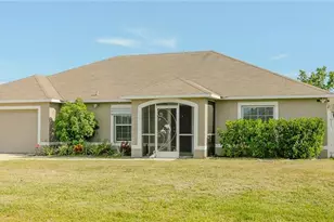 1902 SW 26th St, Cape Coral, FL 33914 - Photo 1