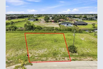 1202 NE 19th Pl, Cape Coral, FL 33909 - Photo 2