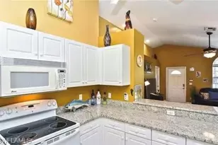 11652 Pawley Ave, Bonita Springs, FL 34135 - Photo 12