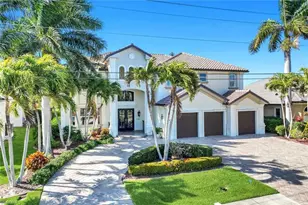 3820 Surfside Blvd, Cape Coral, FL 33914 - Photo 4