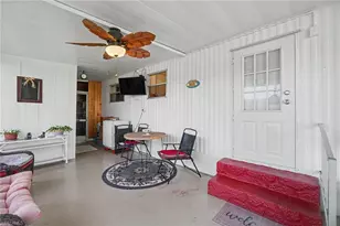 881 Homestead Dr, North Fort Myers, FL 33917 - Photo 2