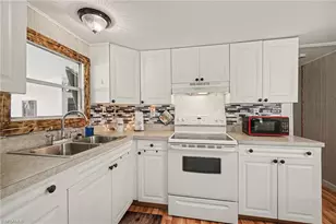 881 Homestead Dr, North Fort Myers, FL 33917 - Photo 10