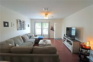 9639 Eaton Gardens Ln, Fort Myers, FL 33919 - Photo 4