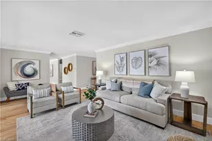1590 Sandpiper St, Naples, FL 34102 - Photo 6
