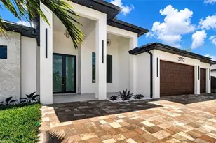 3702 Ceitus Pkwy, Cape Coral, FL 33991 - Photo 2