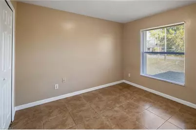 5107 25th St SW, Lehigh Acres, FL 33973 - Photo 4