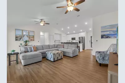 3505 SW 8th Ct, Cape Coral, FL 33914 - Photo 10