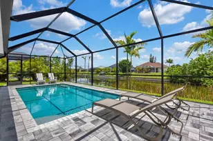 3505 SW 8th Ct, Cape Coral, FL 33914 - Photo 2